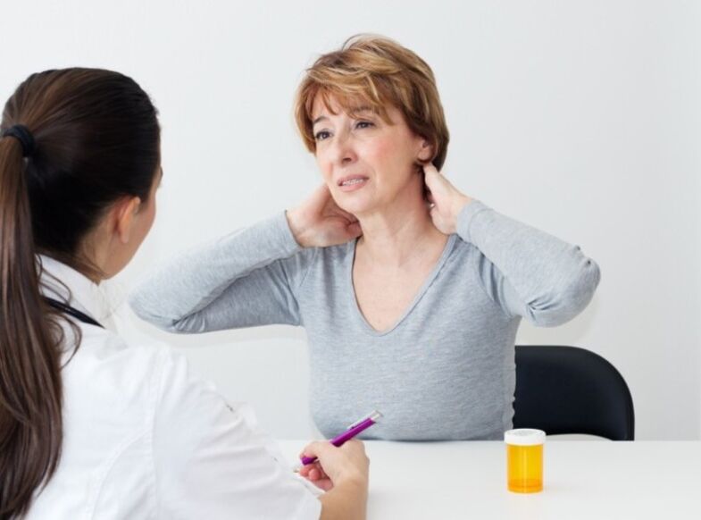 presso lo studio del medico per osteocondrosi cervicale